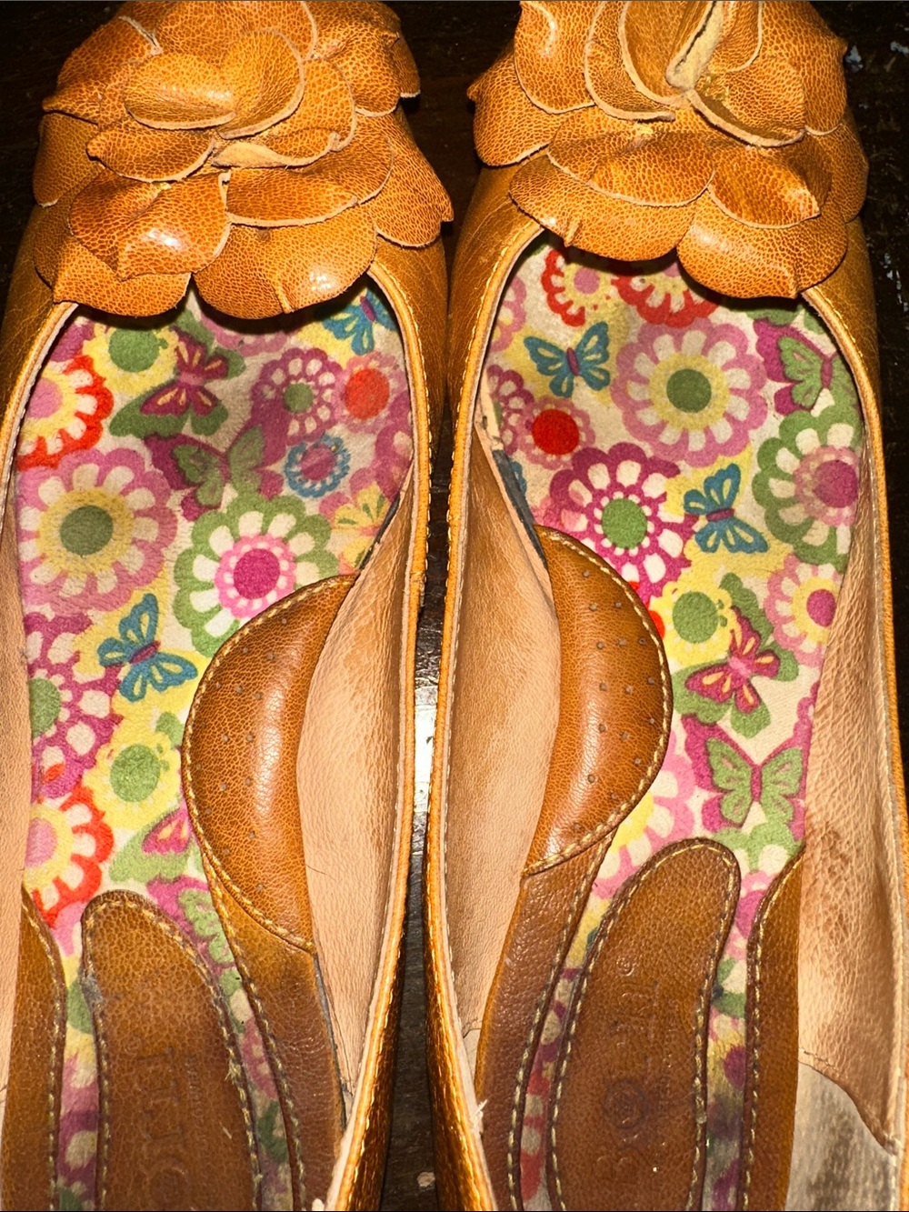 Born Adelisa leather flats tan floral toe women’s size 8 - Picture 14 of 14